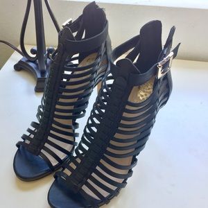 Vince Camuto, Remmie shoes. BRAND NEW
